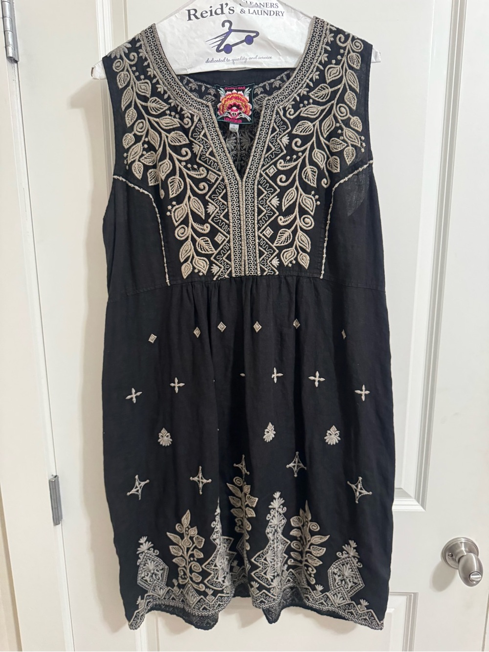 Johnny Was Black Sleeveless Embroidered Boho Dress with Cream Accents